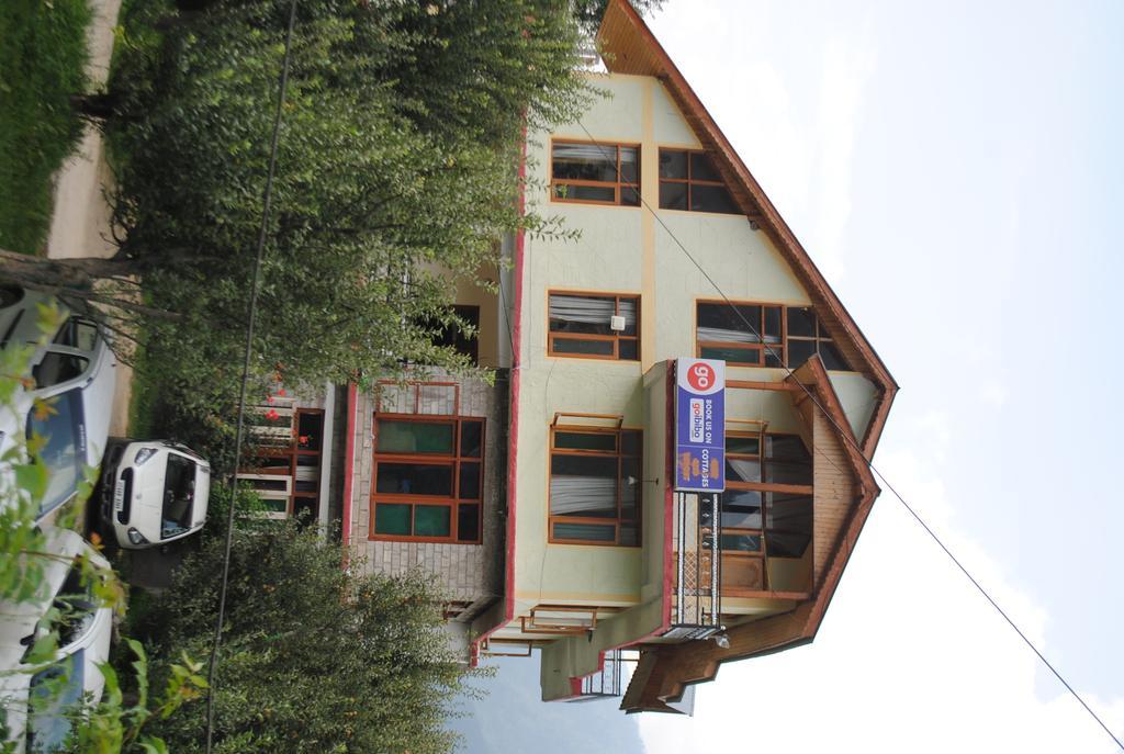 Oyo 13232 Red Rose Cottage Manāli Exterior foto